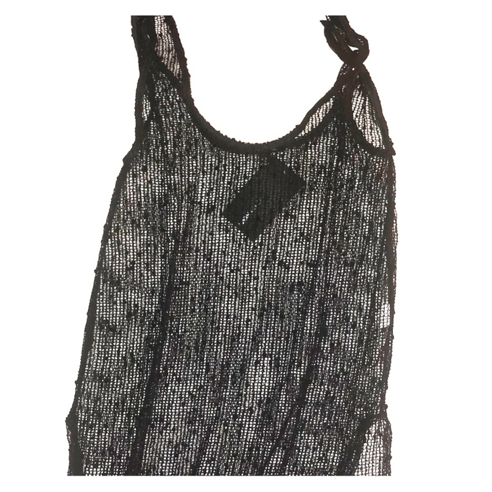 Sequence black Coverup